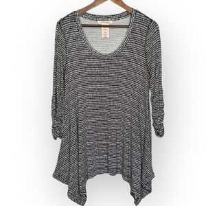 Philosophy Republic Clothing Women's Black White Dotted Tunic Top Size L